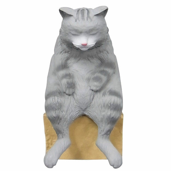 Cat Kitten Stoop Capsule Desktop Figure Part 1- Sabatora